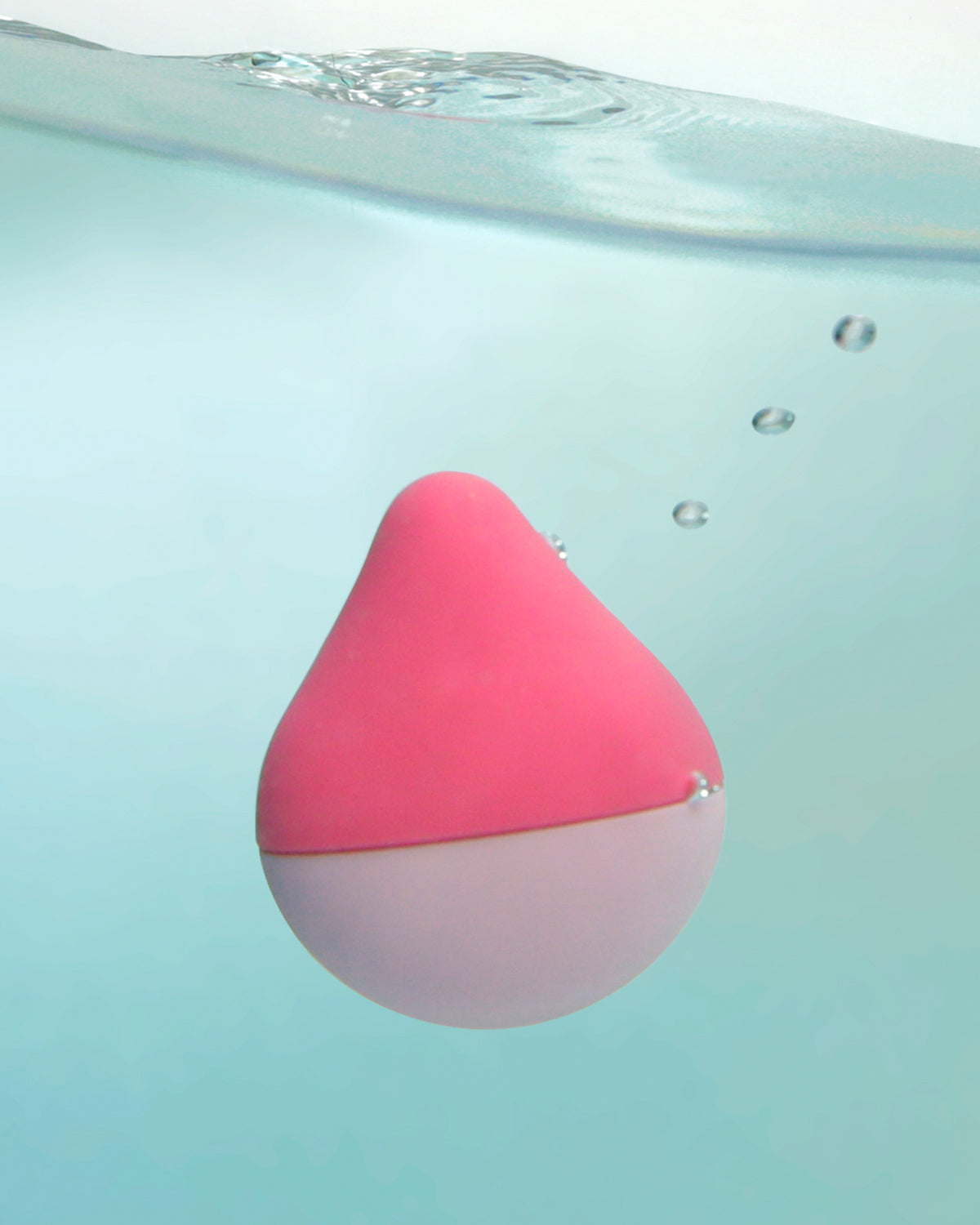 iroha mini covered in water